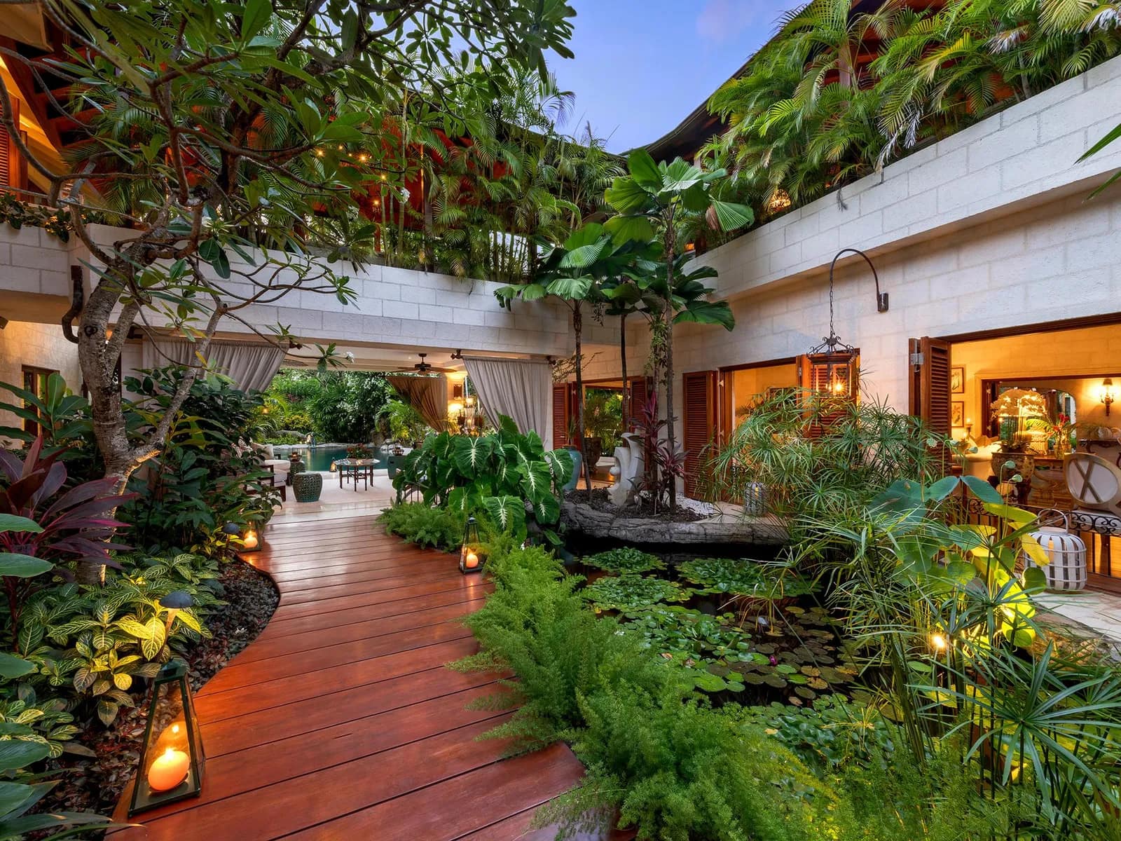 Lazybones House