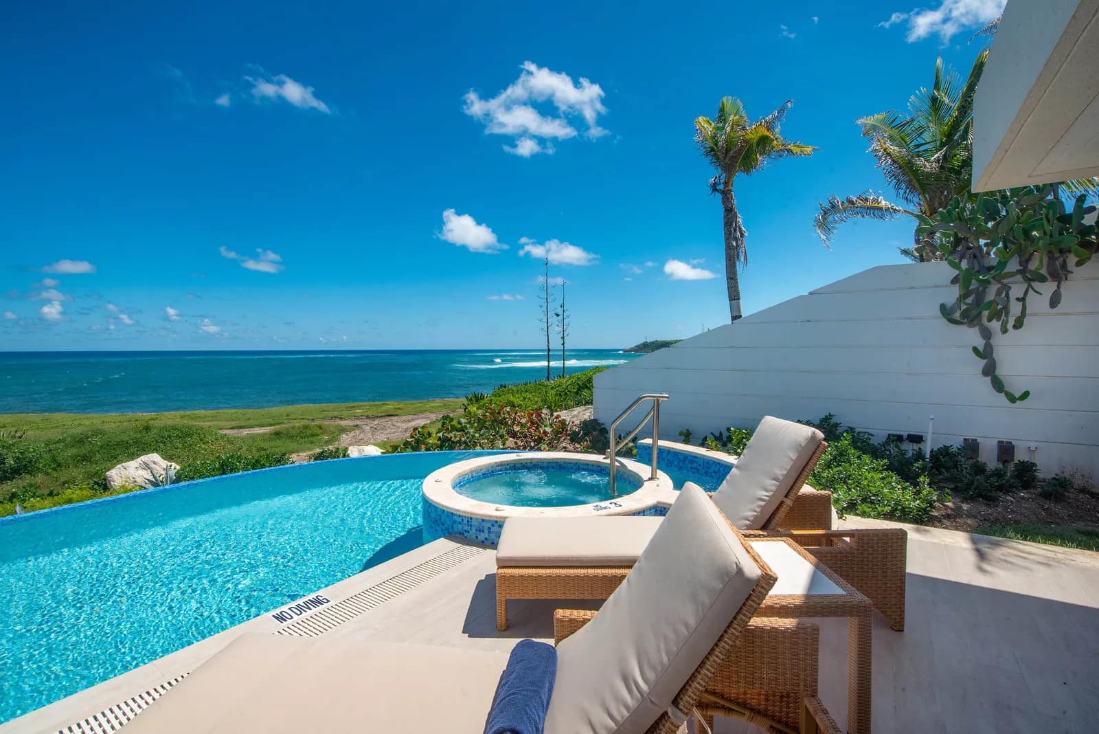 The Crane, Beach Houses