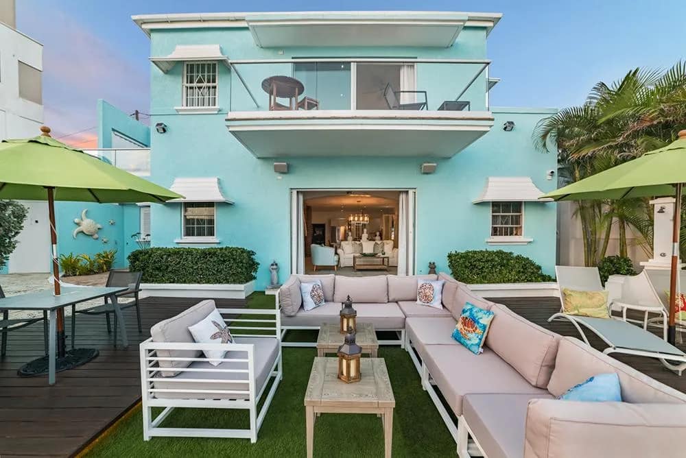 Worthing, Sun Kiss Villa