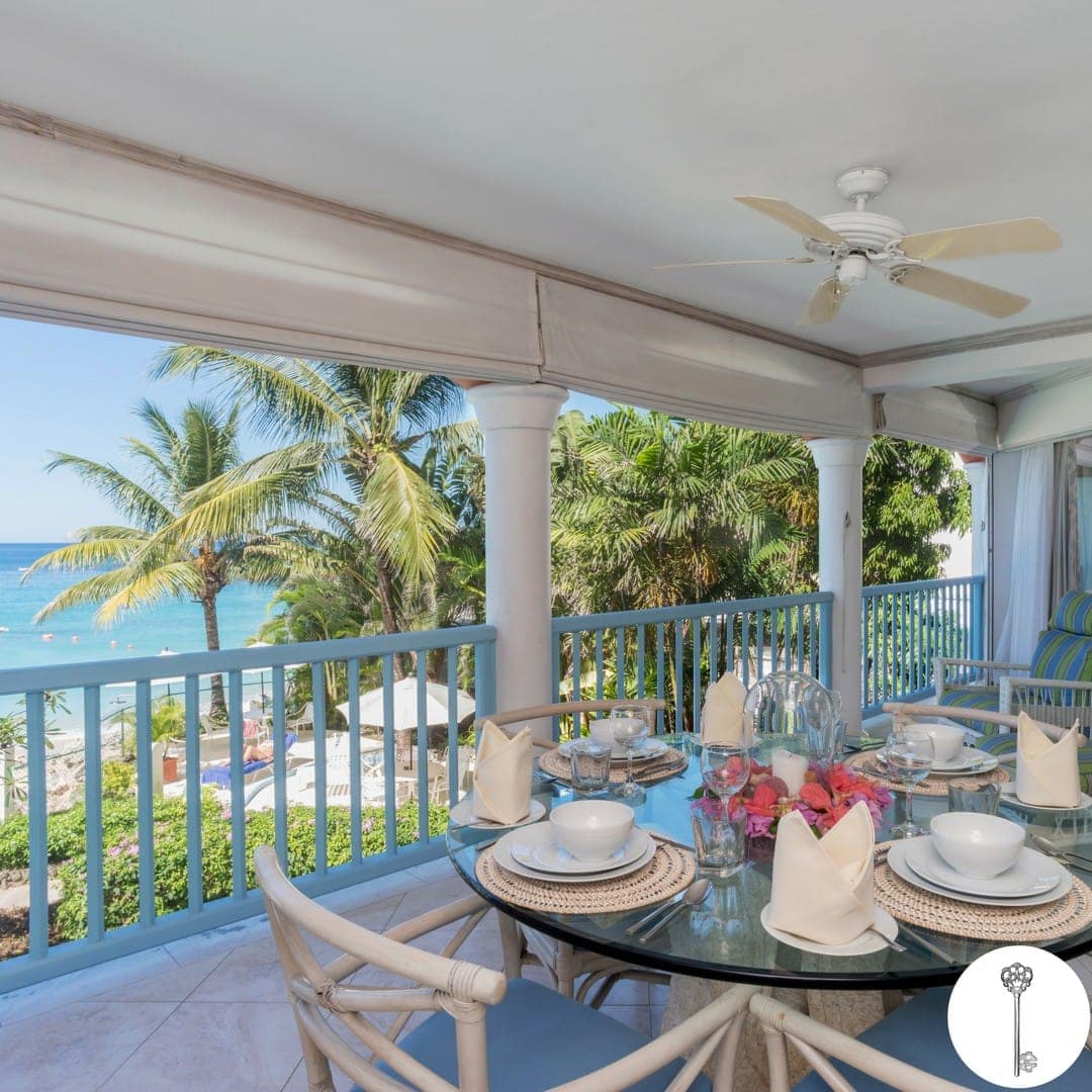 Escape Winter - book a break at Villas on the Beach 205