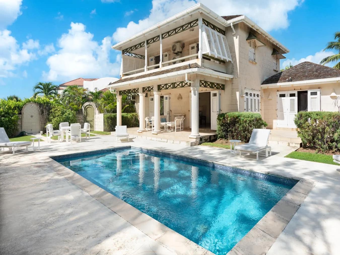 Long Bay, Belle Rive