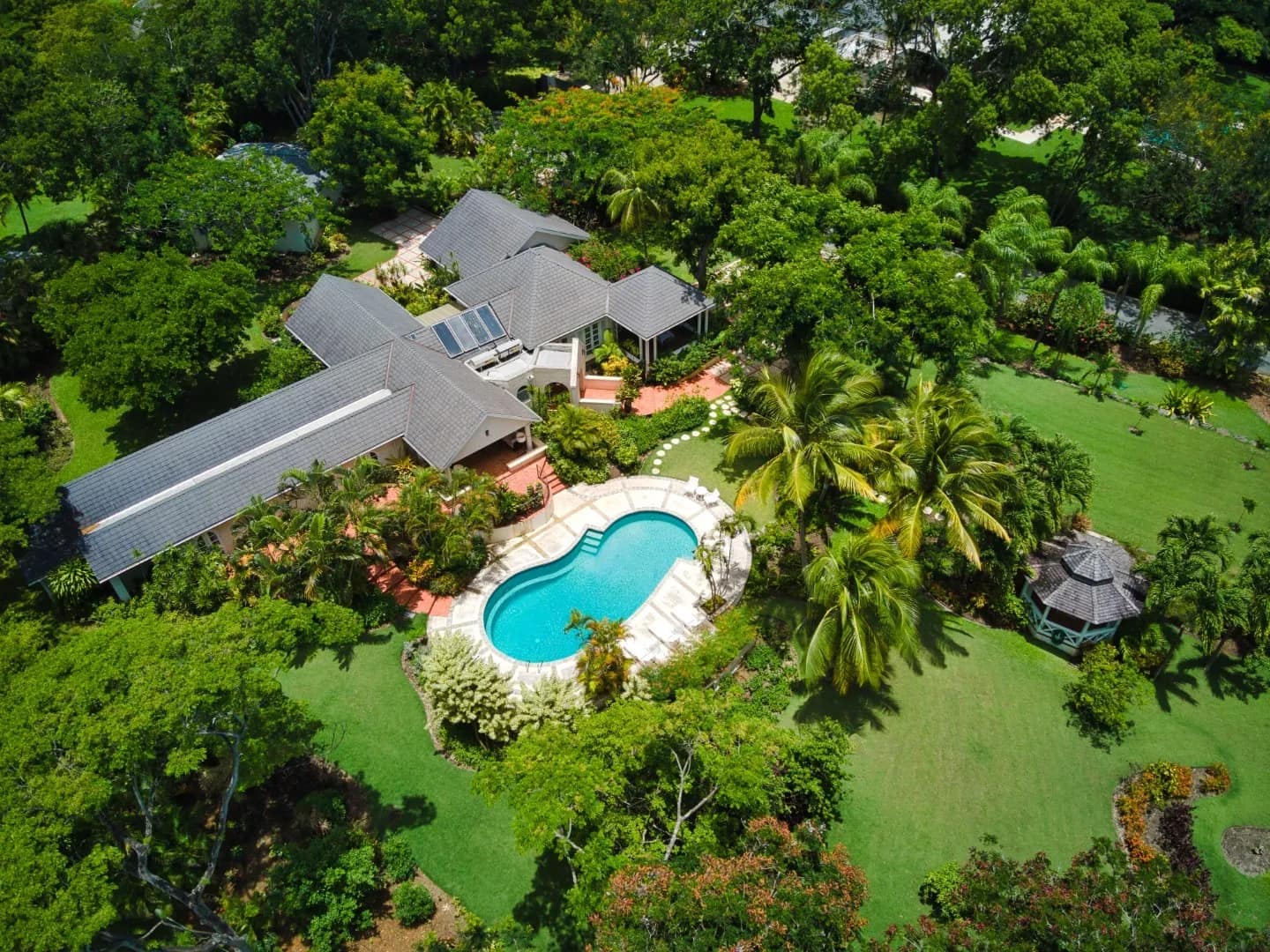 Sandy Lane Estate, Serenade
